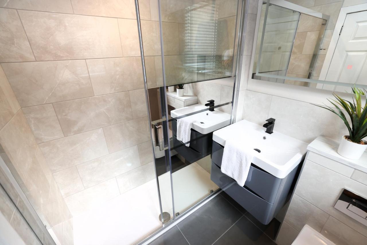 Joivy Modern 1 Bed Flat In West End, Close To Princes Gardens エディンバラ エクステリア 写真