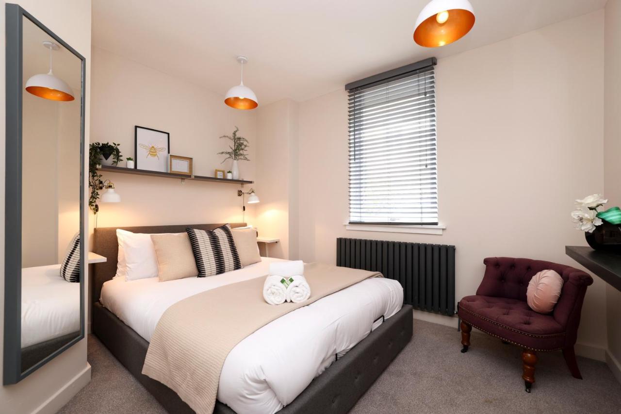 Joivy Modern 1 Bed Flat In West End, Close To Princes Gardens エディンバラ エクステリア 写真