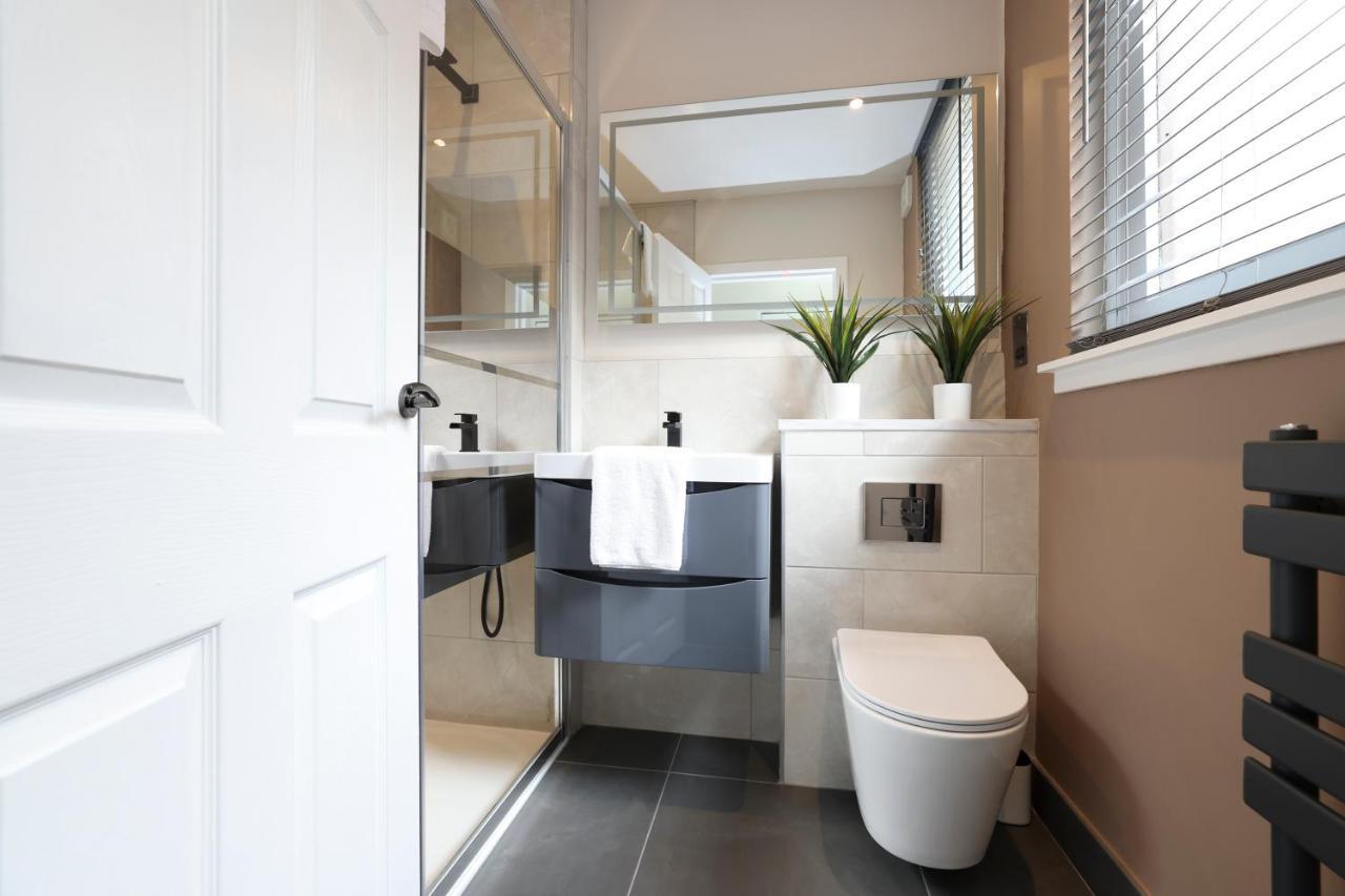 Joivy Modern 1 Bed Flat In West End, Close To Princes Gardens エディンバラ エクステリア 写真